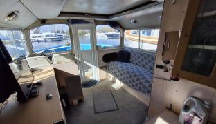 Horizon 35 - SILVER DREAM  - 6 Berth Inland cruiser 