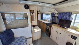 Horizon 35 - SILVER DREAM  - 6 Berth Inland cruiser 