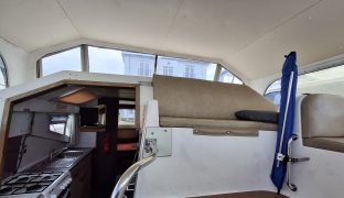Alphacraft 35 - INDULGENCE - 6 Berth Inland cruiser 