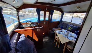 Horizon 35 - Sail Away11 - 5 Berth Inland cruiser 