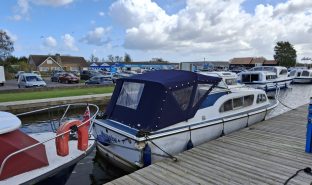 Elysian 27 - Maunaloa - 4 Berth Inland Cruiser 