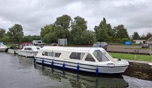 Alpha 34 - Weymouth Light 2 - 6 Berth Inland Cruiser 