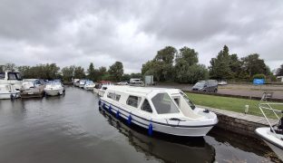 Alpha 34 - Weymouth Light 2 - 6 Berth Inland Cruiser 