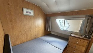 Alpha 34 - Weymouth Light 2 - 6 Berth Inland Cruiser 