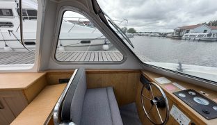 Alpha 34 - Weymouth Light 2 - 6 Berth Inland Cruiser 