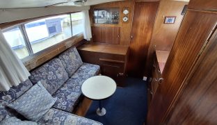 Seamaster 27 - New Moon - 4 Berth Inland cruiser