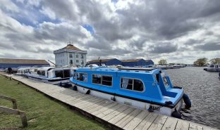 Hampton MK3 - Amy May - 4 Berth Boat