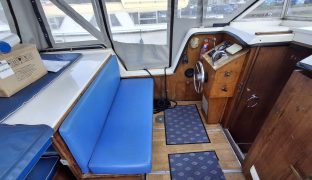 Beaves Marine - Lara  - 4 Berth Inland cruiser 