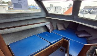 Beaves Marine - Lara  - 4 Berth Inland cruiser 