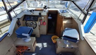 Invader 2200 - Bobby Elaine  - 4 Berth Inland cruiser with offshore capabilities 