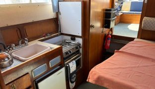 Seamaster 820 - PURDY - 4 Berth Inland cruiser