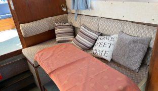 Seamaster 820 - PURDY - 4 Berth Inland cruiser