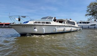 Haines Built Aquafibre Pearl 38 - Kir Royal - 4 Berth Inland cruiser 