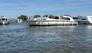 Haines Built Aquafibre Pearl 38 - Kir Royal - 4 Berth Inland cruiser 