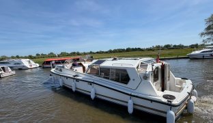 Haines Built Aquafibre Pearl 38 - Kir Royal - 4 Berth Inland cruiser 