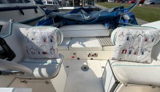 Sealine S 210 - AVANTI - 2 Berth Sports Cruiser 