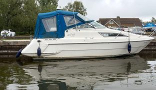Sealine S 210 - AVANTI - 2 Berth Sports Cruiser 