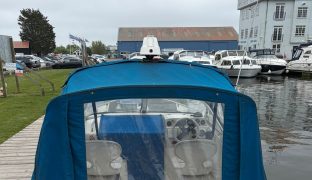 Sealine S 210 - AVANTI - 2 Berth Sports Cruiser 