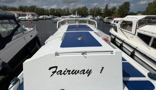 Connoisseur 42 - Fairway 1 - 8 Berth Boat