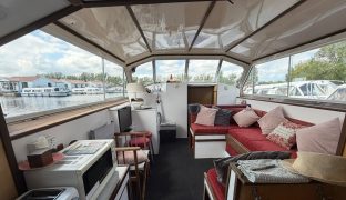 Connoisseur 42 - Fairway 1 - 8 Berth Boat