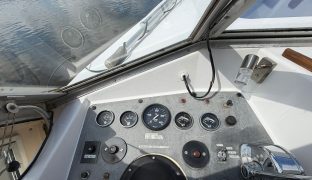 Connoisseur 42 - Fairway 1 - 8 Berth Boat