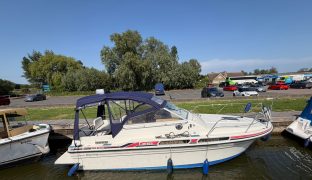 Fairline Carrera 24 - ZARA - 4 Berth Sports cruiser 