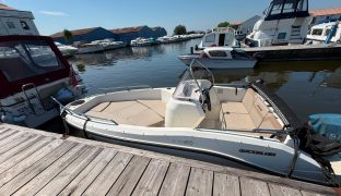 Quicksilver ACTIV 455 Open - Day boat