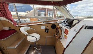 Aquafibre 37 CC - Charmed Life - 6 Berth Boat