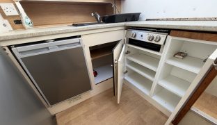 Aquafibre 37 CC - Charmed Life - 6 Berth Boat
