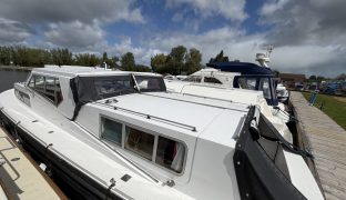 Aquafibre 37 CC - Charmed Life - 6 Berth Boat