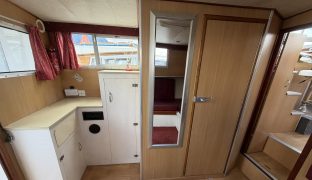 Aquafibre 37 CC - Charmed Life - 6 Berth Boat