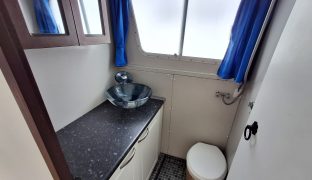 Falcon 26 - Heart Beat - 2 Berth Inland river cruiser