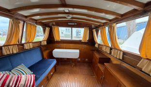 Broom Commander - Perrapin - 5 Berth Classic wooden river cruiser