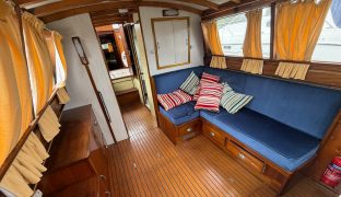 Broom Commander - Perrapin - 5 Berth Classic wooden river cruiser