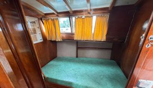 Broom Commander - Perrapin - 5 Berth Classic wooden river cruiser