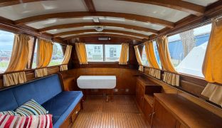 Broom Commander - Perrapin - 5 Berth Classic wooden river cruiser