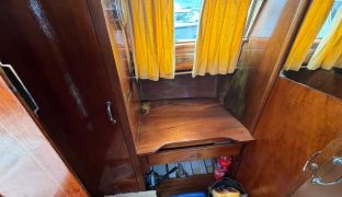Broom Commander - Perrapin - 5 Berth Classic wooden river cruiser