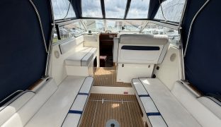 Falcon Capriole 24 - ANNIE - 2 Berth Inland cruiser 