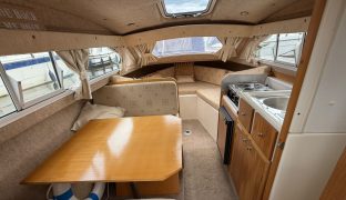Shetland 4+2 - NAUTI GIRL - 5 Berth Inland river cruiser 