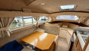 Shetland 4+2 - NAUTI GIRL - 5 Berth Inland river cruiser 