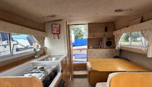Shetland 4+2 - NAUTI GIRL - 5 Berth Inland river cruiser 