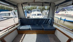 RLM 32 - ANIELA DAWN - 5 Berth Inland cruiser with offshore capabilities 