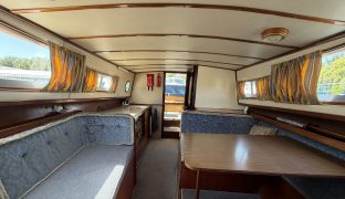 RLM 32 - ANIELA DAWN - 5 Berth Inland cruiser with offshore capabilities 