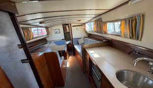 RLM 32 - ANIELA DAWN - 5 Berth Inland cruiser with offshore capabilities 