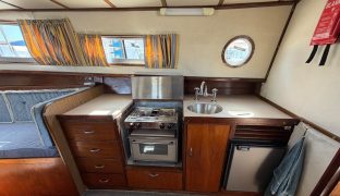 RLM 32 - ANIELA DAWN - 5 Berth Inland cruiser with offshore capabilities 