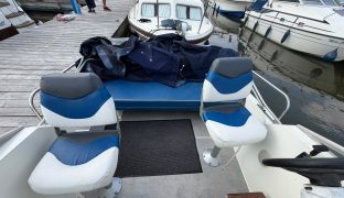 Fairline Holiday 22 - Obsession V - 4 Berth Inland cruiser 