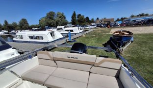 Quicksilver 505 Active Cabin - Lady Lilly - 2 Berth Sports day boat 