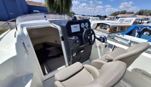 Quicksilver 505 Active Cabin - Lady Lilly - 2 Berth Sports day boat 