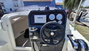 Quicksilver 505 Active Cabin - Lady Lilly - 2 Berth Sports day boat 