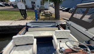 Birchwood 25 - Violet Rose - 4 Berth Inland cruiser 